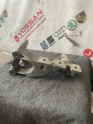 Oto Çıkma Parça / Volkswagen / Transporter / Motor / Bağlantı Braketi / Çıkma Parça 