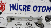 OPEL CORSA PEUGEOT 208 ARKA TAMPON DEMİRİ ORJİNAL 9825456380