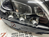 Oto Çıkma Parça / Mercedes / CLS / Far & Stop / Sağ Ön Far / Çıkma Parça 