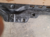 Oto Çıkma Parça / Ford / Fiesta / Tampon / Tampon Braketi / Çıkma Parça 