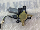 Oto Çıkma Parça / Mercedes / Vito / Oto Cam / Cam Motoru / Çıkma Parça 