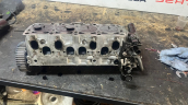Oto Çıkma Parça / Volkswagen / Passat / Motor / Silindir Kapağı / Çıkma Parça 
