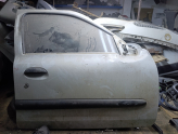 Clio sağ ön kapı