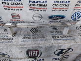 Peugeot 3008 ön tampon demiri