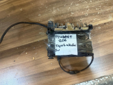 Oto Çıkma Parça / Peugeot / 206 / Elektrik / Sigorta Kutusu / Çıkma Parça 