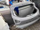 Oto Çıkma Parça / Ford / Puma / Kaporta & Karoser / Bagaj Kapağı / Çıkma Parça 