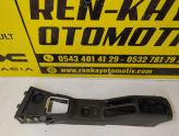 Oto Çıkma Parça / Dacia / Duster / Koltuk & Döşeme / Orta Konsol / Çıkma Parça 
