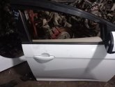 FORD FOCUS 3 1,6 TDCİ 2015 SAĞ ÖN KAPI