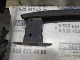 Oto Çıkma Parça / Ford / Focus / Tampon / Tampon Demiri / Çıkma Parça 