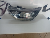 Oto Çıkma Parça / Hyundai / i20 / Far & Stop / Sol Ön Far / Çıkma Parça 