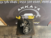 Oto Çıkma Parça / Renault / Trafic / Motor / Bağlantı Braketi / Çıkma Parça 