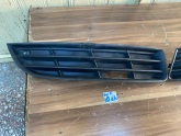 Oto Çıkma Parça / Volkswagen / Golf / Tampon / Sis Farı Çerçevesi / Çıkma Parça 