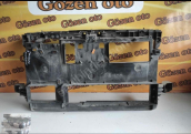 Oto Çıkma Parça / Renault / Megane / Kaporta & Karoser / Ön Panel / Çıkma Parça 