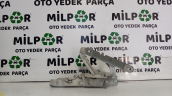 Oto Çıkma Parça / Opel / Insignia / Kaporta & Karoser / Kaput Menteşesi / Çıkma Parça 