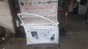 Oto Çıkma Parça / Volkswagen / Jetta / Kaporta & Karoser / Sol Ön Kapı / Çıkma Parça 
