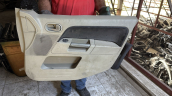 FORD FUSİON ÇIKMA ORJİNAL SAĞ ÖN KAPI DÖŞEMESİ BDÇ