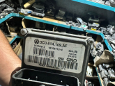 Oto Çıkma Parça / Volkswagen / Passat / ABS / ABS Beyni / Çıkma Parça 