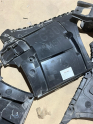 BMW G30 SAĞ ARKA TAMPON BRAKETİ ORJİNAL ÇIKMA PARÇA