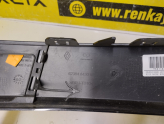 Oto Çıkma Parça / Renault / Scenic / Tampon / Sis Farı Çerçevesi / Çıkma Parça 
