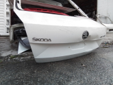 Oto Çıkma Parça / Skoda / Octavia / Kaporta & Karoser / Bagaj Kapağı / Çıkma Parça 