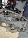 Oto Çıkma Parça / Peugeot / 407 / Kaporta & Karoser / Sol Ön Kapı / Çıkma Parça 