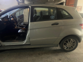 W245 b180 cdi dış kapı kolu