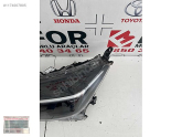 Oto Çıkma Parça / Toyota / Yaris / Far & Stop / Sağ Ön Far / Çıkma Parça 