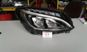 Oto Çıkma Parça / Mercedes / C Serisi / Far & Stop / Sağ Ön Far / Çıkma Parça 