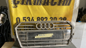 Audi A4 Modeli için Ön Panjur - Oto Çıkma Parçalar