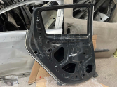Oto Çıkma Parça / Renault / Clio / Kaporta & Karoser / Sol Arka Kapı / Sıfır Parça 
