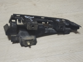 Oto Çıkma Parça / Bmw / 3 Serisi / Tampon / Tutucu Braketi / Çıkma Parça 