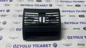 BMW F10 LCİ 5 Serisi Arka Havalandırma Izgara 6422 9172167