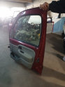 Oto Çıkma Parça / Renault / Kangoo / Kaporta & Karoser / Sağ Ön Kapı / Çıkma Parça 