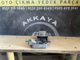 Oto Çıkma Parça / Renault / Kangoo / Motor / Takozu & Kulağı / Çıkma Parça 