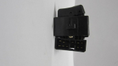 Oto Çıkma Parça / Mazda / 626 / Oto Cam / Cam Düğmesi / Sıfır Parça 
