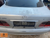 MERCEDES E270 W210 BAGAJ KAPAĞI 