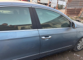 Volkswagen Passat sağ ön kapı