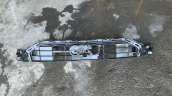 4K0807233 2019-2022 audi a6 ön panjur tutucu braket