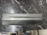 7P5839788G PORSCHE CAYENNE SAĞ ARKA KAPI BANDI ORİJİNAL ÇIKMA