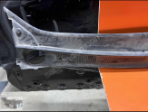 Oto Çıkma Parça / Dacia / Duster / Oto Cam / Ön Cam Izgarası / Çıkma Parça 