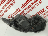 Oto Çıkma Parça / Toyota / Auris / Far & Stop / Sol Ön Far / Çıkma Parça 