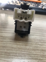 Oto Çıkma Parça / Toyota / Yaris / Oto Cam / Cam Düğmesi / Sıfır Parça 
