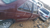 Peugeot 405 sag kapılar