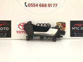 AUDİ A4 SAĞ İÇ ARKA KAPI KOLU KAHVERENGİ ORJİNAL