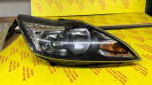 FORD FOCUS SİYAH ZEMİN SAĞ FAR SIFIR ORJİNAL