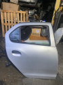 Oto Çıkma Parça / Renault / Clio / Kaporta & Karoser / Sağ Arka Kapı / Çıkma Parça 