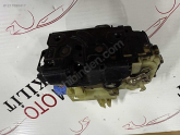 Oto Çıkma Parça / Volkswagen / Jetta / Kaporta & Karoser / Kapı Kilidi / Çıkma Parça 