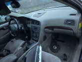 Oto Çıkma Parça / Volvo / V70 / Göğüslük & Torpido / Komple Torpido / Çıkma Parça 