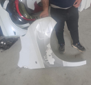 PEUGEOT EXPERT BEYAZ SAĞ ÖN ÇAMURLUK ORJINAL GÖÇÜKLÜK