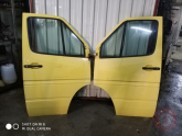 Mercedes Sprinter ön sag sol kapi